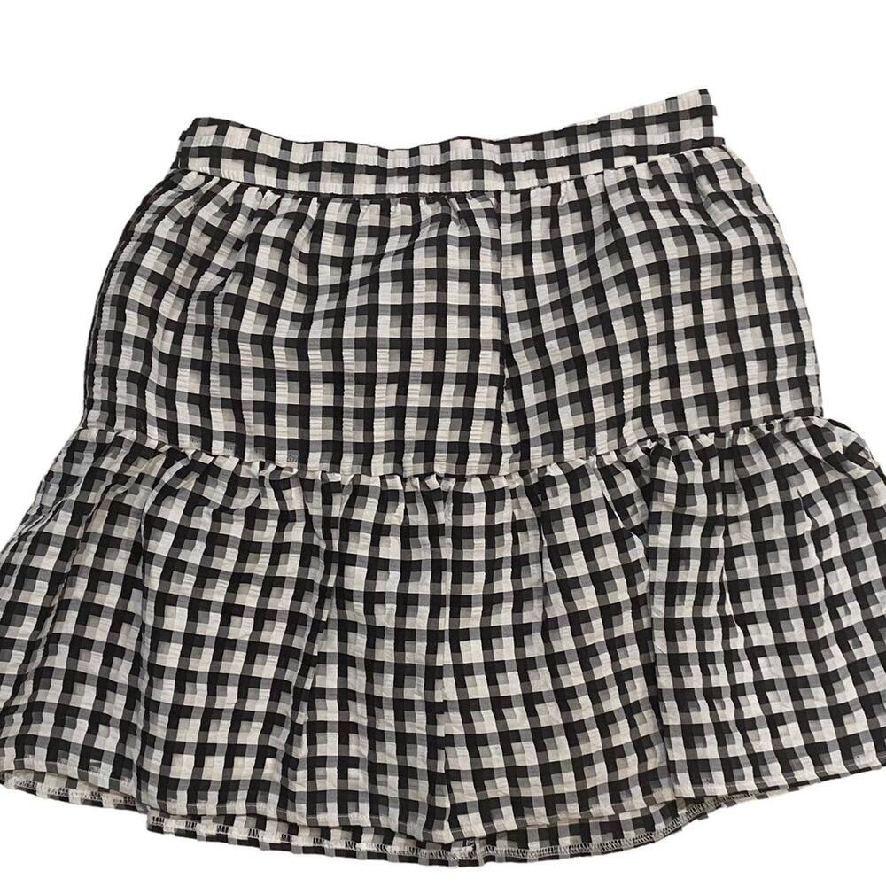 Tophop women's Black/White Checkered Skirt Size 6 - 23